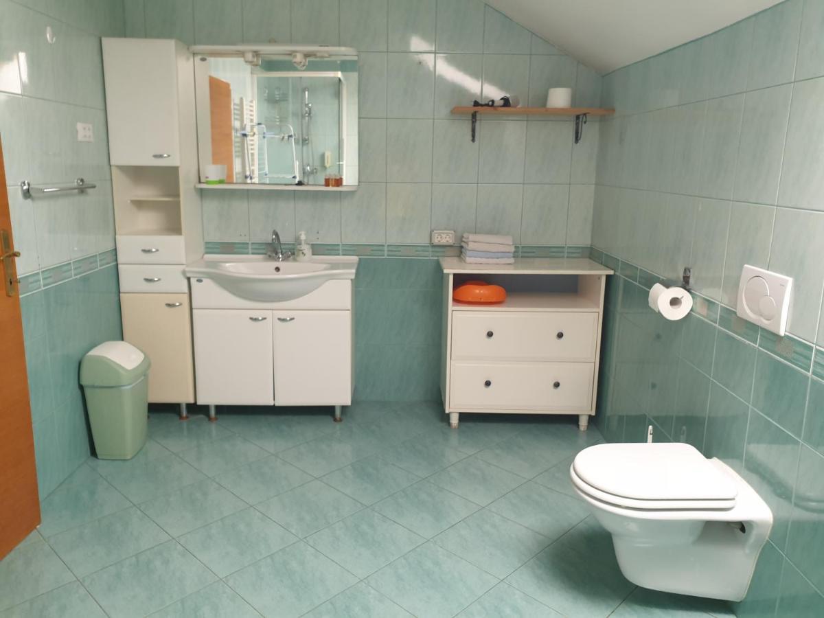 Hisa Bizjak Kranj Exteriér fotografie