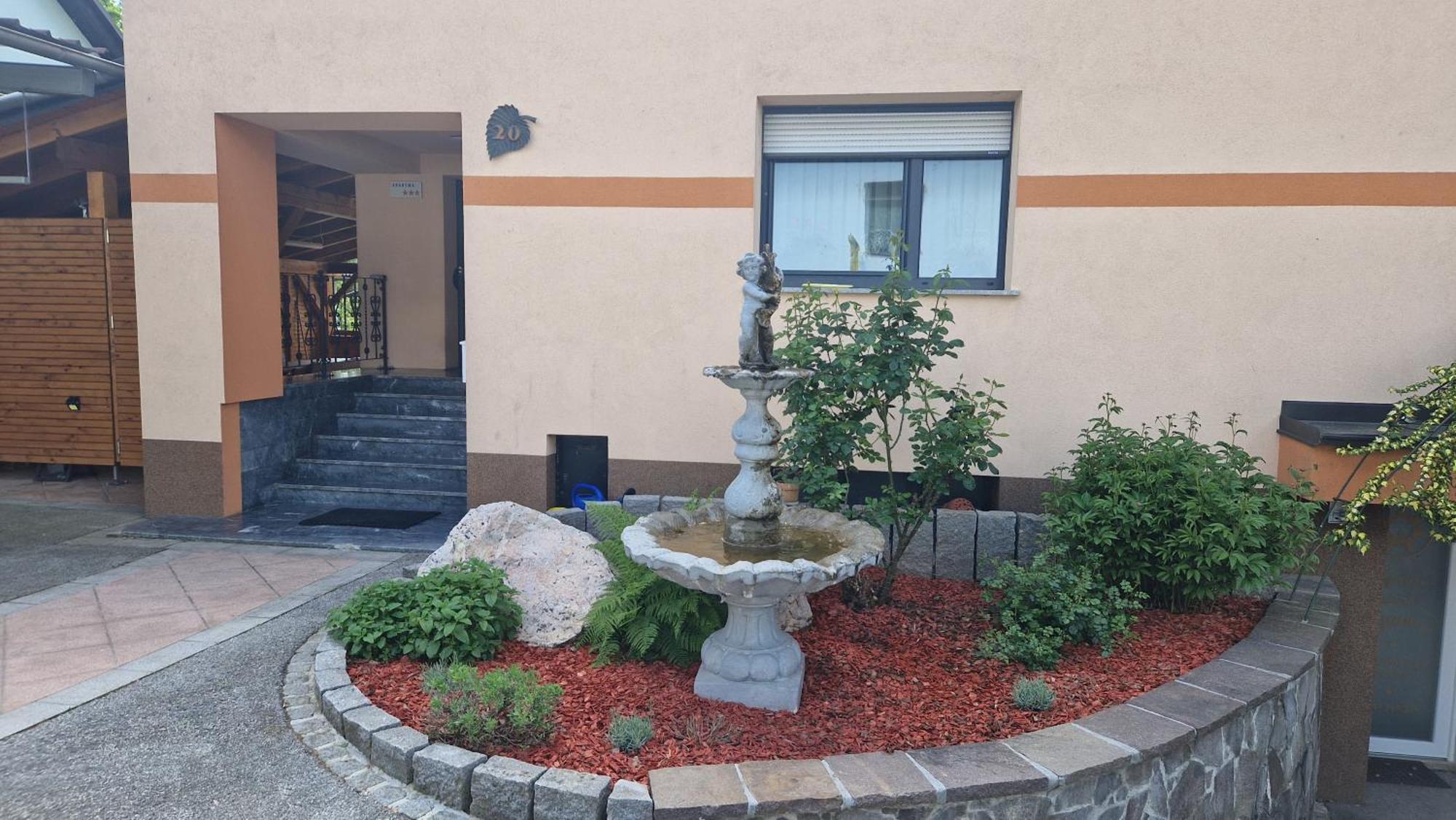 Hisa Bizjak Kranj Exteriér fotografie